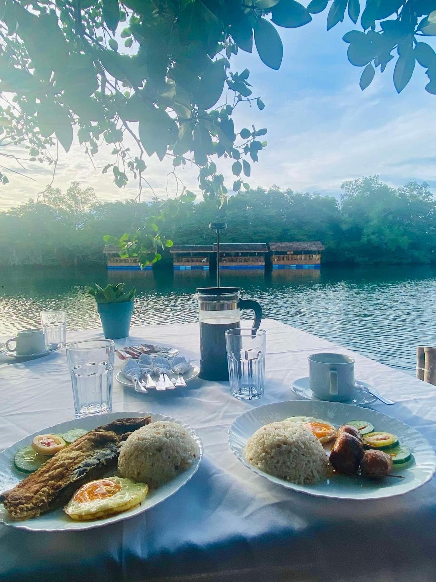 Virgin River Resort And Recreation Spot Bolinao Dış mekan fotoğraf